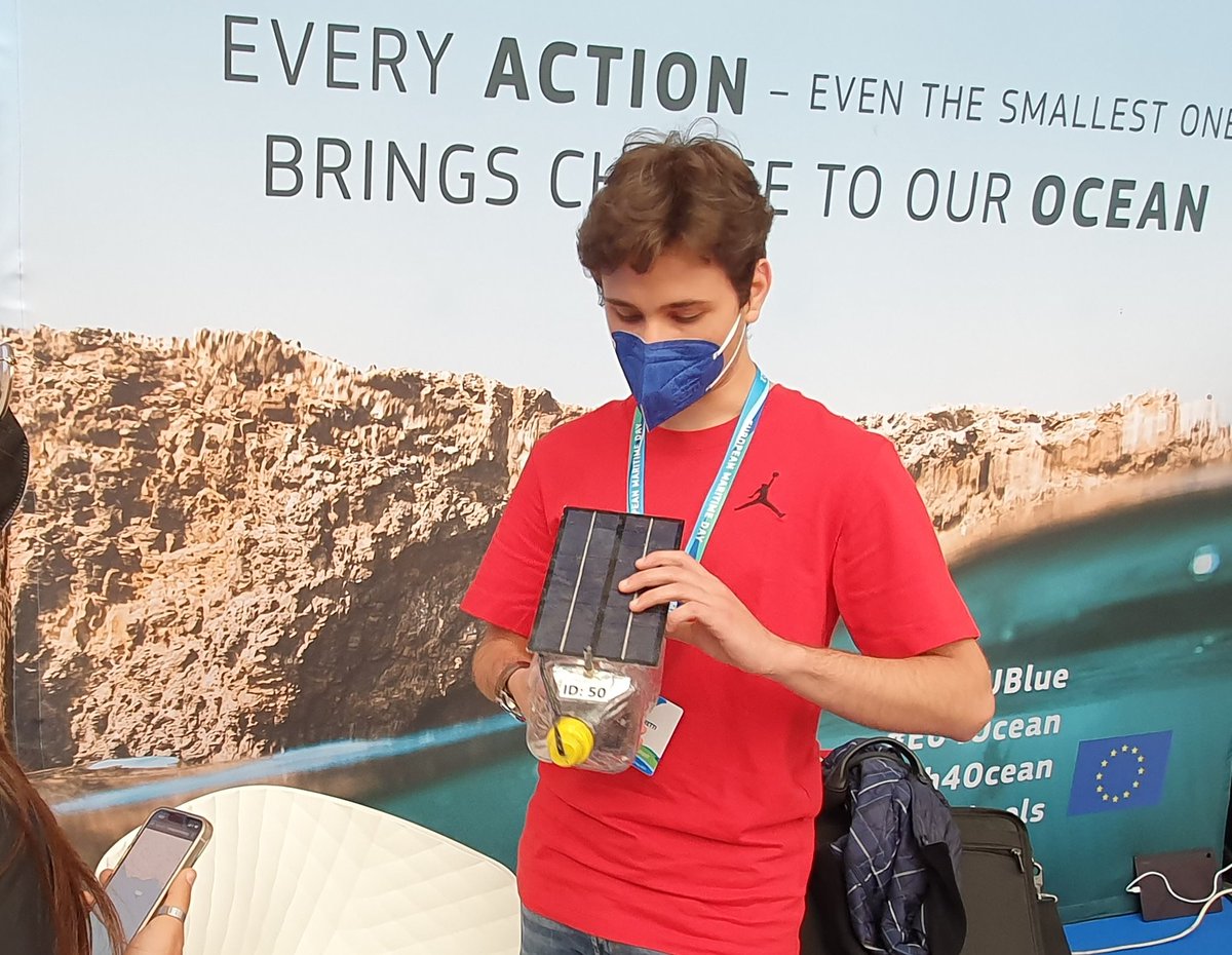 #IfOceansCouldSpeak podcast is about personal stories & emotional connections. bit.ly/3ltXuSU At the #EU4Ocean Summit, @ArneRiedel inspires action into a young generation passionate about #OceanLiteracy. #EMD2022. #MakeEUBlue by making a pledge bit.ly/3PJ1v3Q