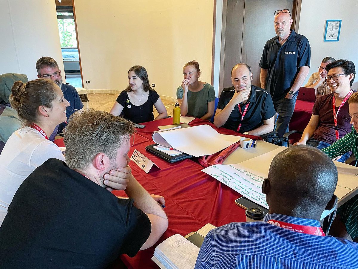 CRIMEDIM's tweet image. Today we exercise with @uk_med as part of the Residential Session of our European Master in Disaster Medicine for the #EMDM22 🩺 🚨🚑 
#REGEDIM #Vub #FullScaleExercise #emdm #CRIMEDIM #disastermedicine #humanitarianhealth #advancedmaster #exercise #cooperation #civilprotection