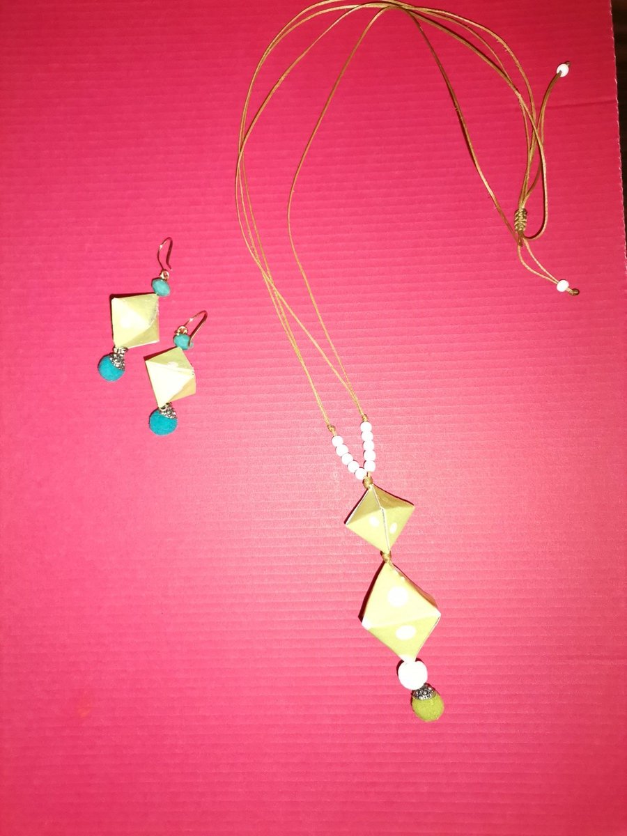 CHOICEProject2's tweet photo. ❗Check out our 3-d printed platonic solids jewellery!! Aren't they awesome? 
Post your own jewellery with platonic solids and give us more ideas on fun fashionable jewellery creations!
#choiceeuproject #IchooseSTEM #STEMismyCHOICE #steameducation #erasmusplus https://t.co/lK1uuv1KYa