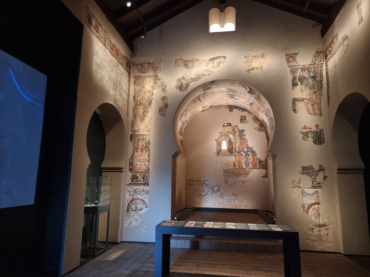 EHEM_project's tweet photo. 📍 Last 14th May, @museusolsona became the centre of the #NitDelsMuseus #MuseumDay events in Catalonia. The new space devoted to the mural paintings of Sant Quirze de #Pedret opened to the public... and we were there, too! https://t.co/pmCq2wvG6R