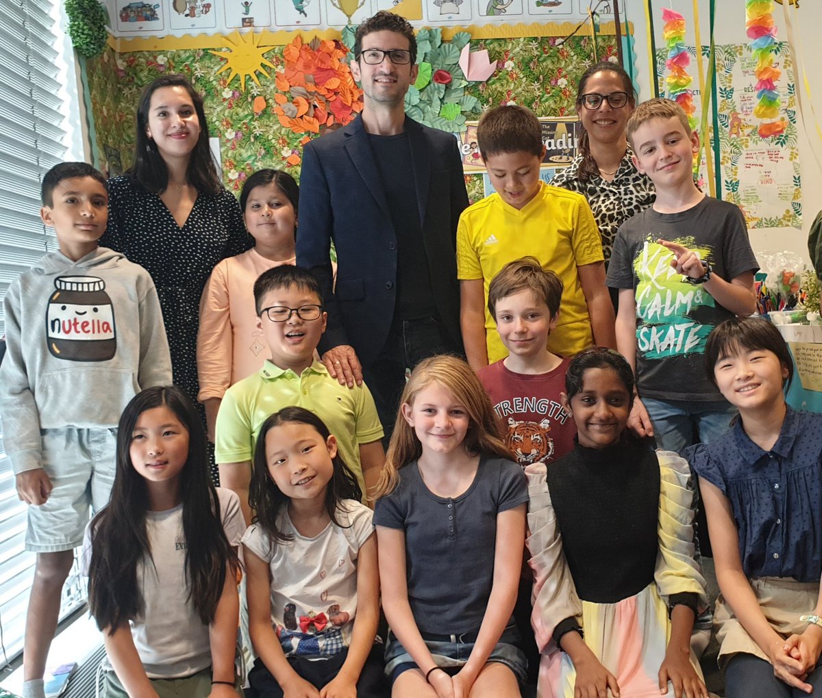 ISLeuven's tweet photo. An inspiring visit today from Leuven's Mayor, Mohamed Ridouani and Deputy Mayor, Lalynn Wadera. Students felt heard and recognised as essential advocates for the future!
🌍💛♻️
#internationalschool #leuven2030 #sdgs2030 #Sustainability #GlobalSchoolsProgram #Schools2030 https://t.co/T7AsPBoOaZ