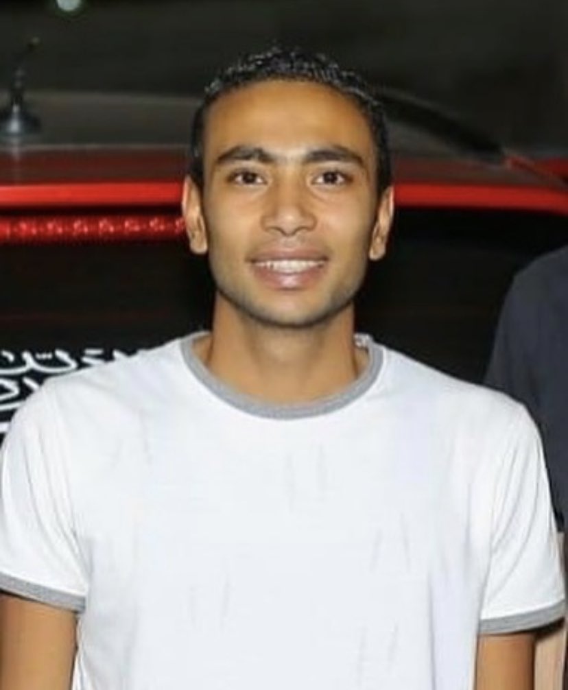 kariemMohamed13's tweet photo. للهم في يوم الجمعه ارحم من ضمة التراب واشفي من انهكة الوجع وأغث من أثقلة الهم واهدي من غرت الدنيا". -"اللهم في يوم الجمعة اسألك أن ترحم من هم تحت التراب الذين يترقبون منا دعوه صادقة اللهم أرحم موتانا وموتى المسلمين واغفر لهم اللهم ارحمنا اذا صرنا الى ماصاروا اليه 🤲🏻🤲🏻🤲🏻 https://t.co/JVAmudxVKT