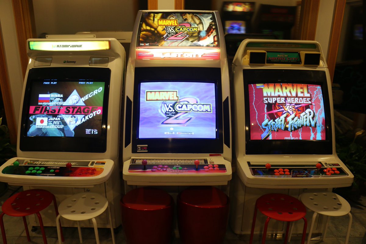 MidgarChocobo's tweet photo. Kinda want to open a Arcade Ramen place. Maybe I can host tournaments there and new fighting game announcements/premiers #ramen #arcade #hungryashell #fightinggames https://t.co/pq3IQ4vbIe