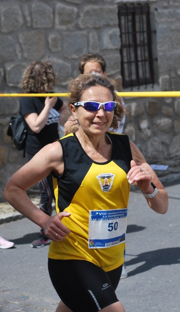 ClubAkilesATL's tweet photo. Otra de las fotos de Ventas con Peña Aguilera. Una hermosa carrera en la que los #Akiles nos sentimos como en casa 🏡

#running #Runners #atletismo #Atletas https://t.co/gYfQMDOKI7