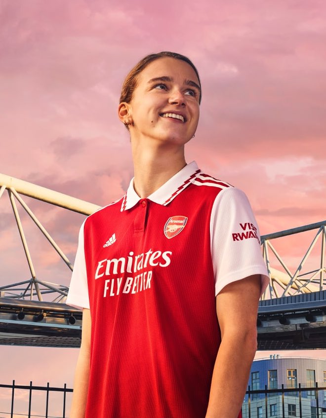 IAmZadayy's tweet photo. Presenting our “11s” modelling our new kit. 😁❤️
@gabimartinelli 🫱🏾🫲🏽 @VivianneMiedema
#GM11 🫱🏾🫲🏽 #VM11
#Arsenal https://t.co/JOPlo38FQX