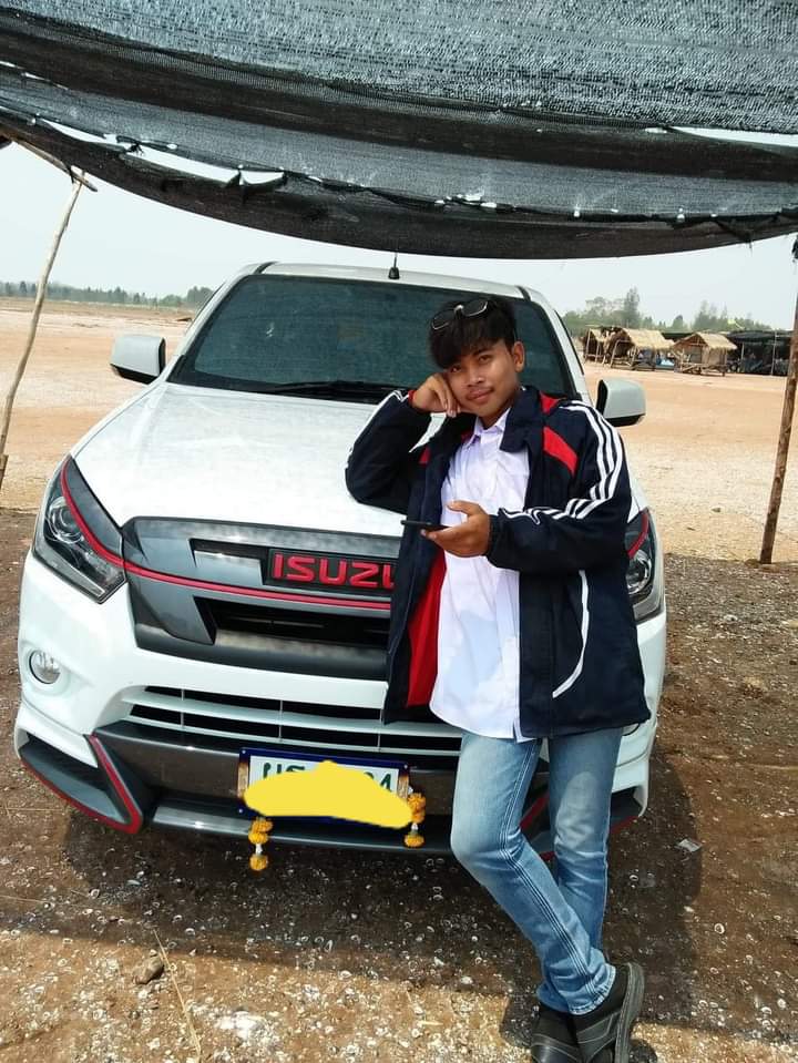 BotBenz4's tweet photo. เหงาค่าบไปหาใครได้บ้าง
#ลาดกระบัง https://t.co/dt817Lv8CW