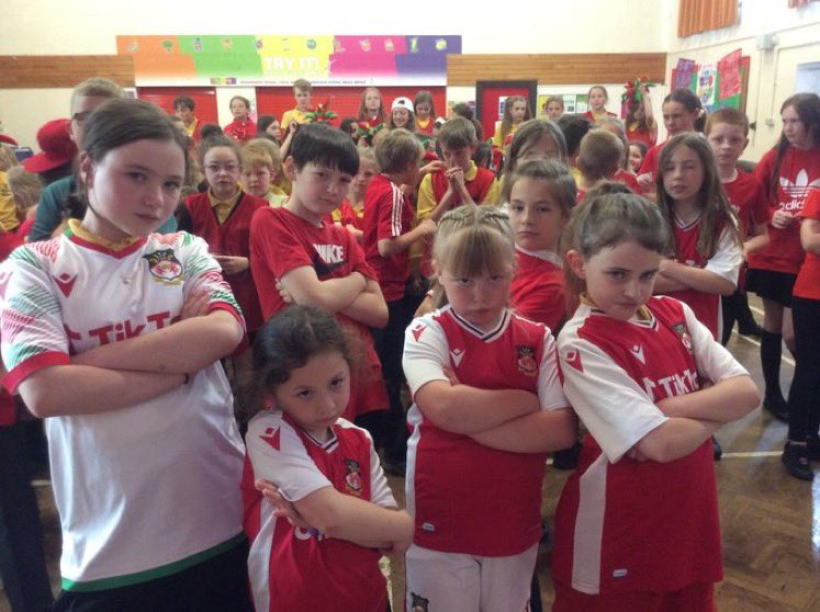 JenCPritch's tweet photo. #makeithappen #stpetersrossett #WxmAFC #Wembley #wembleyrap the children at St Peters have had some much fun making the rap for @Wrexham_AFC the response they have had has been amazing! #teamwork #comeonwrexham #bigbadphil #neverholdback #robandryan #superfans https://t.co/WSBFFberWW