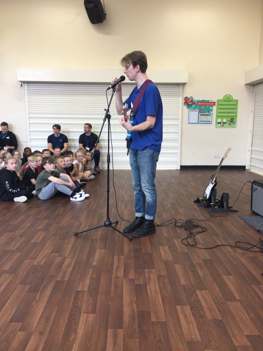 LSTClass07's tweet photo. We really enjoyed today’s session from @RSMusicSchool .#STPSmusic https://t.co/KAzakDeB2L