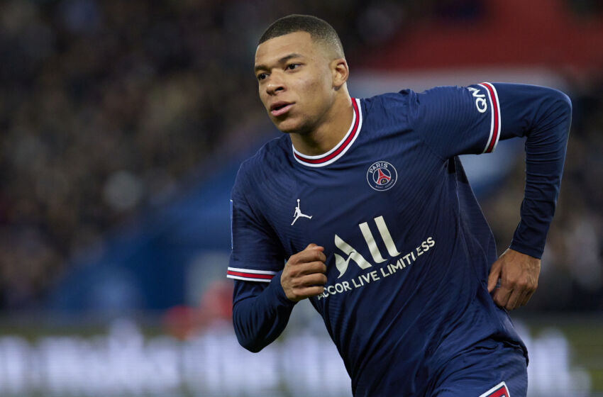 joshuabellini82's tweet image. " Si tu restes au PSG, ce serait une erreur sur le plan sportif et surtout en termes d'ambitions. Après,  qui sommes-nous pour juger ta décision avec toute cette pression que tu subis? Laisse parler ton coeur et non la raison de ton entourage"