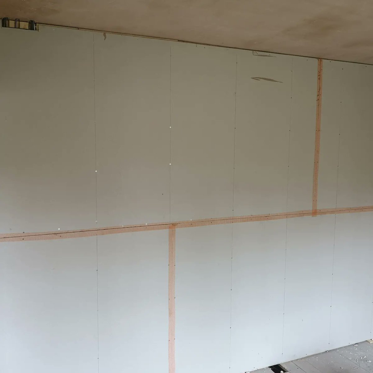 AT Plastering tweet media