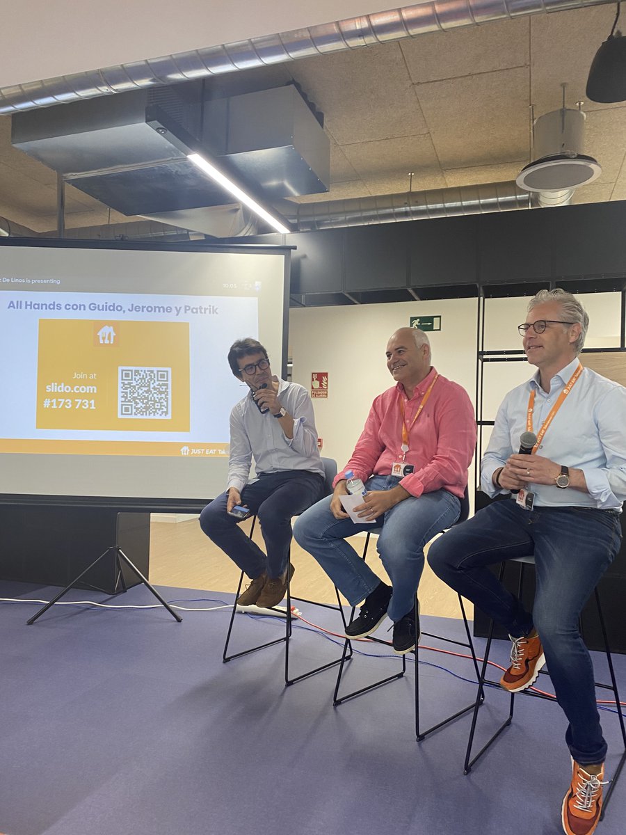 Hoy nos han acompañado en el All Hands Guido Fambach, Executive Vice President Sales y <a href="/JeromeGAVIN/">Jérôme GAVIN</a>, Executive Vice President, Country Management, EMEA &amp; Australia/New-Zealand chez <a href="/JustEatTakeaway/">Just Eat Takeaway.com</a> 👇🏼
 
#VisitasÁncora #HumanTouch