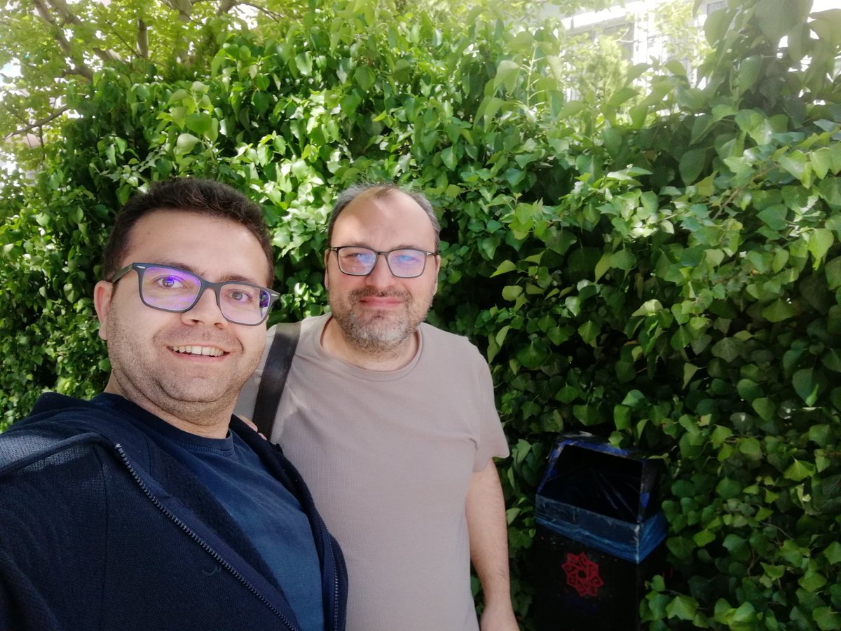 Sümer Hoca bugün BİLSEM'e geldi. Uzun zaman sonra görüşmek keyifliydi. <a href="/AktanSmer/">sümer aktan</a>