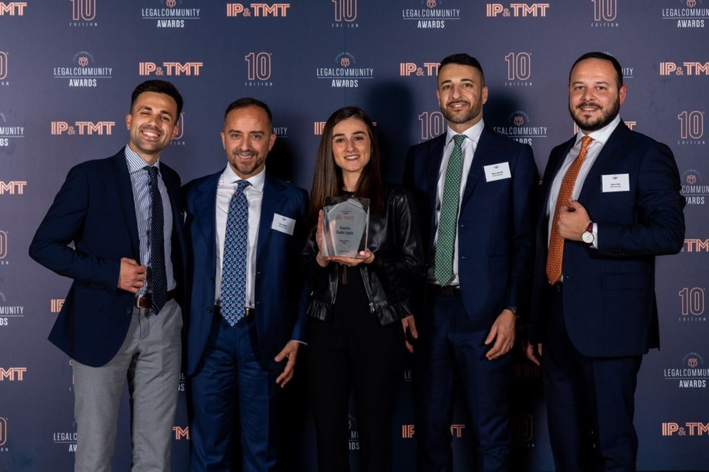 Il nostro Studio ha vinto il premio come Studio dell’Anno Privacy ai #Legalcommunity IP&amp;TMT Awards 2022. Grazie ai nostri professionisti e soprattutto ai nostri Clienti, per consentirci di affrontare insieme a loro le sfide del Futuro. #LcIpTmtAwards