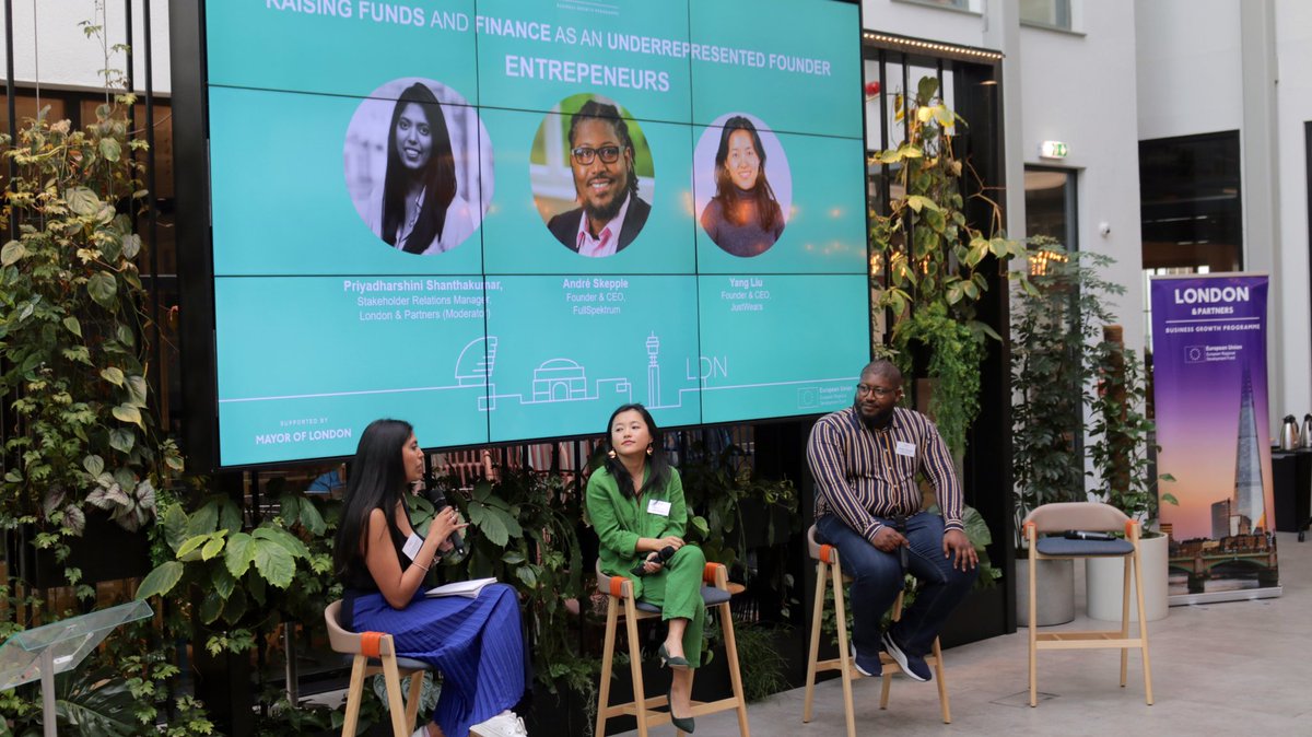 dharrshy's tweet photo. Thank you @businesslondon for inviting me to moderate this fantastic panel w/ @Skeppz and @LiuYang57 🙌 

Honest, candid and real 💕 https://t.co/eSriW2HjVO