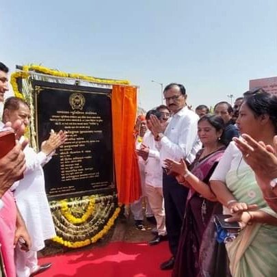 dinesh_chunara's tweet image. અમદાવાદ મહાનગરપાલિકા દ્વારા નવનિર્મિત ઓકસીજન પાર્ક ગાર્ડન નુ આદરણીય શ્રી પ્રદીપસિંહ જાડેજા સાહેબ ના વરદ હસ્તે લોકાર્પણ કાર્યક્રમ 

વંદે માતરમ
ભારત માતાકી જય
જય જય ગરવી ગુજરાત