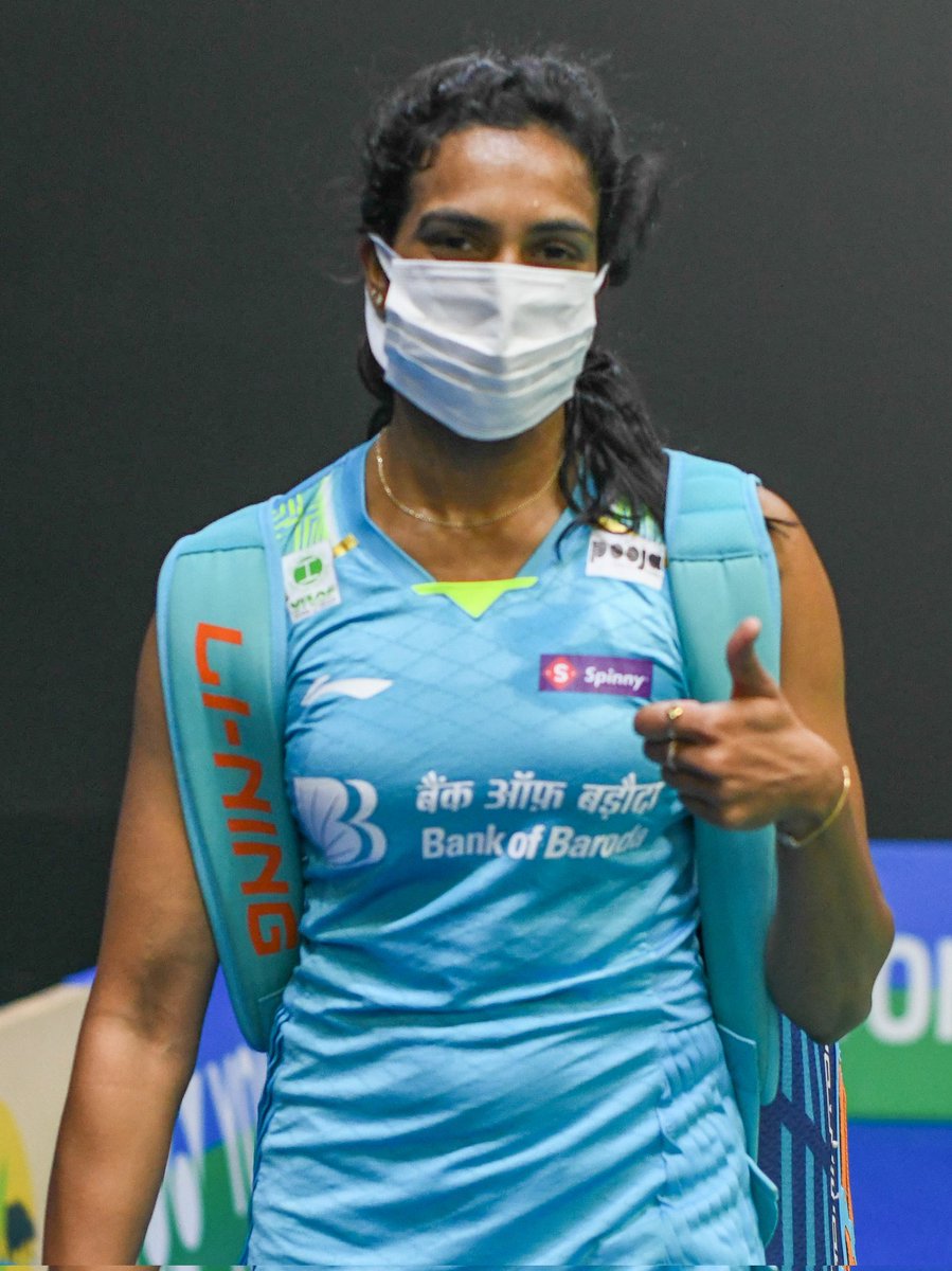 BAI_Media's tweet photo. SUPER SINDHU 🙇‍♂️👑

@Pvsindhu1 enters semifinals of #ThailandOpen2022 in style after defeating reigning world champion 🇯🇵's Akane Yamaguchi 21-15, 20-22, 21-13 in the quarter finals 😍

Well done champ! 👏

#BWFWorldTour
#IndiaontheRise
#Badminton https://t.co/084Y0lp9NU