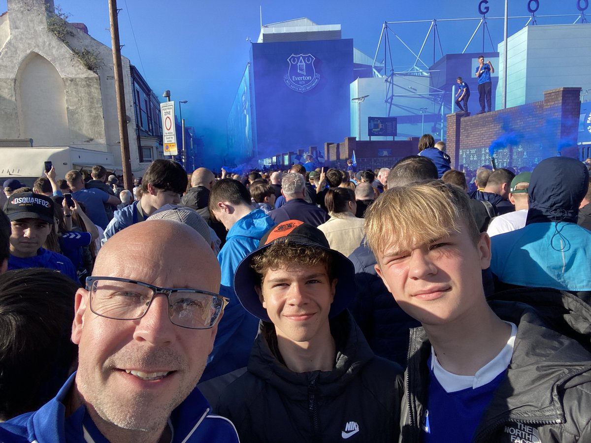 MackaEFC's tweet photo. Once @Everton has touched you, nothing will ever be the same again. #UTFT https://t.co/mwigMPrrH0