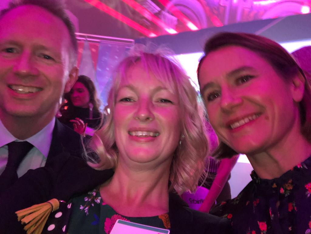 Finesse Windows tweet media