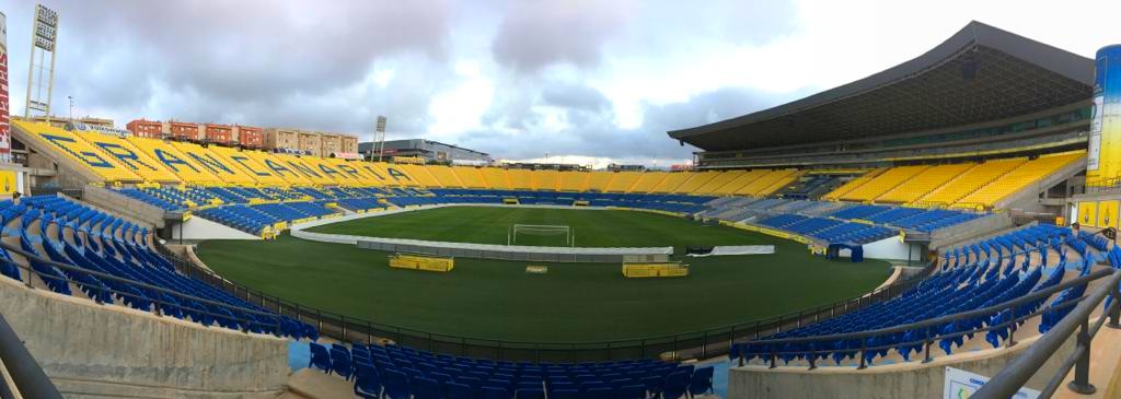 ultranaciente's tweet photo. El sábado miles de amarillos no podrán acudir al partido, pero sabemos que desde las 21:00 de la noche el corazón de todos ellos estará presente en el Estadio de Gran Canaria. 

#EspírituDelInsular 
#PorTodosConTodos https://t.co/EbqeYm9gsh