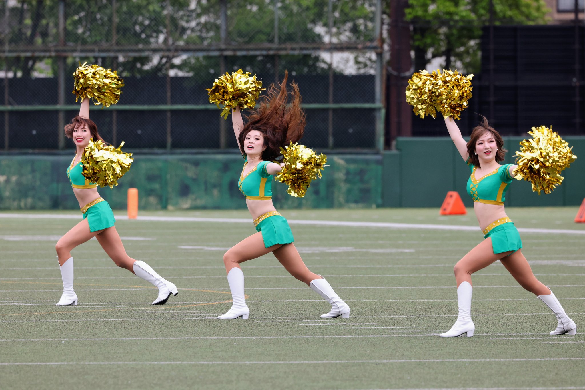 みーなLEMON チアリーディング BBC🏈 ✨Yuri✨ (@bigbluecheerleadersbbc ) Dance & Smile