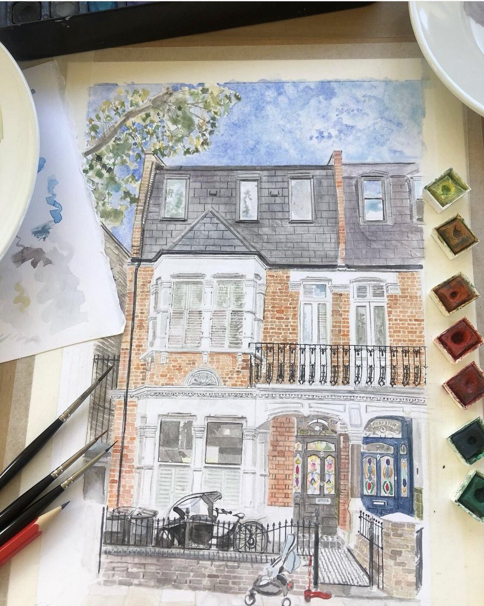 nickyjackart's tweet photo. Happy to have got this townhouse finished in time for the weekend .
#houseportrait #SW6 #property #illustration #watercolour #paintedmemory https://t.co/hBOHGw4xyq