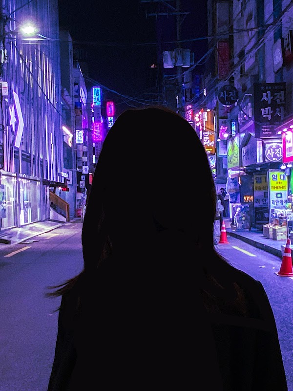comeandzee's tweet photo. so last week in Seoul, post yum dinner where we lamented on luna, made predictions about eth &amp; talked future..@noealz took a couple of snaps in the busy area of Hongdae &amp; surprised minted me &amp; @0xando as the first identities of his new collection:https://t.co/IOL4PcA1Vq

honored- https://t.co/LnLcT79wm0