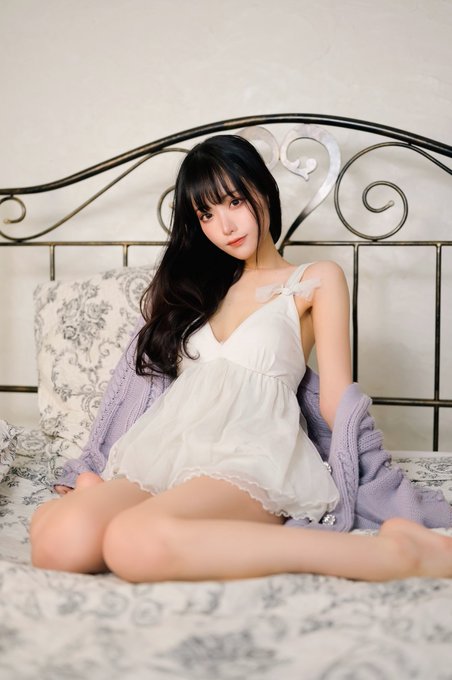 コスプレイヤーしろさきのTwitter画像37