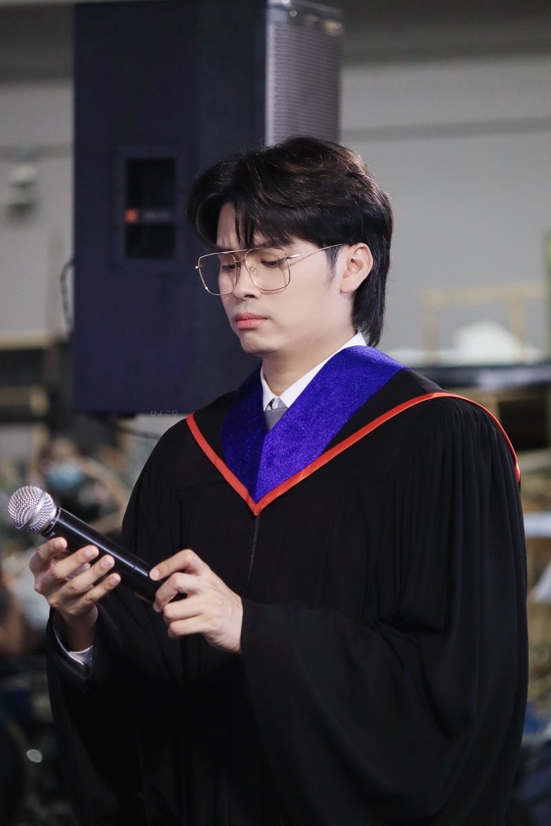 jeabjeabhiyoko's tweet photo. น้อลจะคุยกับแฟมค้าบบ น้อลจาคุยยย 🫠

2022•05•20 | BU
#CONGRATSNONTTANONT
#NONTTANONT 
#jeabisshooting https://t.co/0f4ppolguE