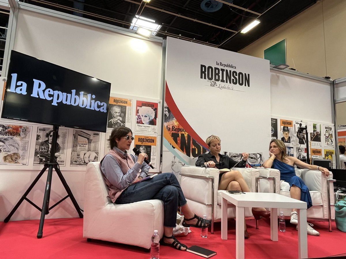 Top story: @Robinson_Rep: 'All’#ArenaRobinson ci sono @chiara_valerio @sara_scarafia e @ValeriaParrell2 per “Classici contemporanei”

#SalTo22
@repubblica ' , see more tweetedtimes.com/Poesia2punto0?…