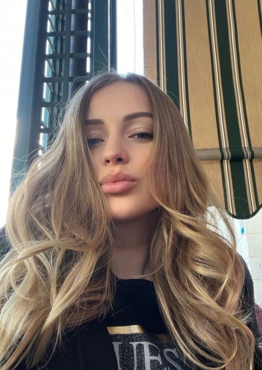 ☆
♡
☆
________Bir İnsanın DENGESİNİ Bozup,
♡
Sonrada Normal Davranmasını
                Bekleyemezsiniz...