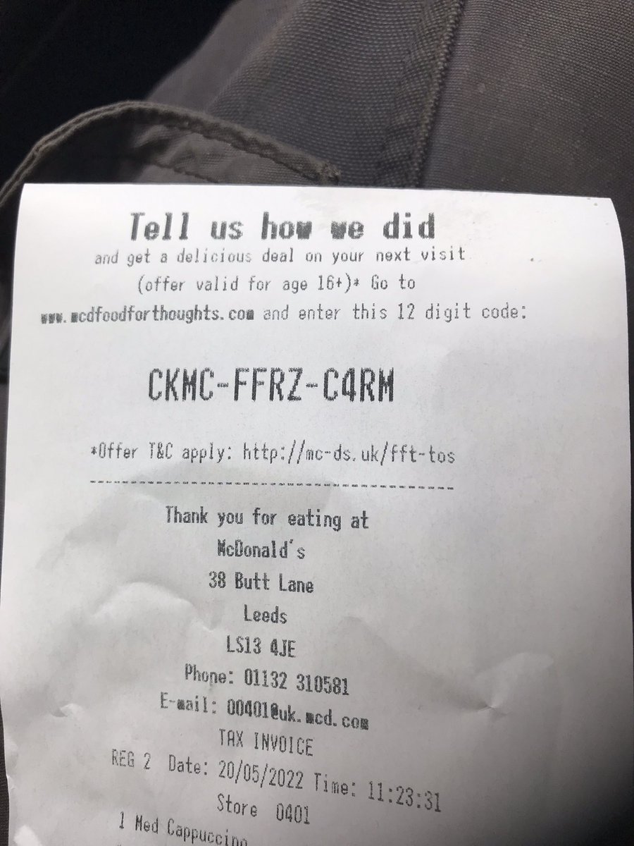 PhillSpamer's tweet photo. @McDonaldsUK I’d really like to give feedback but none of the links on the receipt appear to work. I come here regularly and have noticed a pattern of behaviour with a few staff, most are excellent but a few are awful https://t.co/gxVhWLp2un