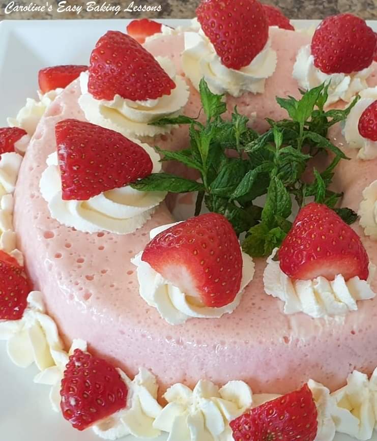 Online_Baking's tweet photo. National Pick Strawberries Day
🍓To make use of those beautiful strawberries, take a look at my Strawberry Recipes page, or make some strawberry jam. Links below. 🍓

https://t.co/do17c4dMZK
https://t.co/ThzutOlgJe https://t.co/1ZuEvY6ZTV