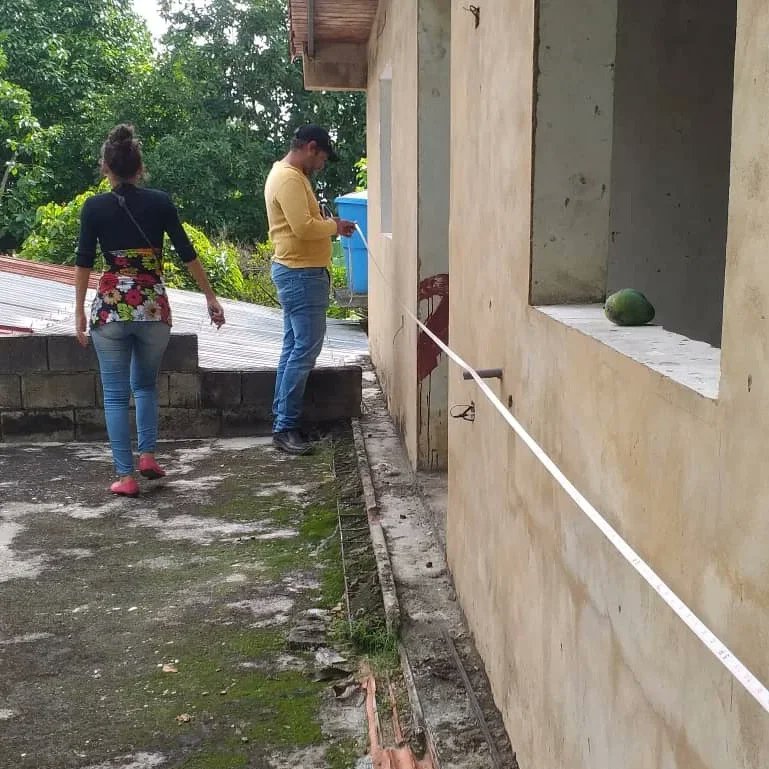 gobpampan22's tweet photo. #20Mayo | El equipo de Ingeniería Municipal realizó este jueves #19Mayo una inspección a caso de filtración de la insfraestructura física de una construcción ubicada al final de la Calle La Pastora de #Monay parroquia La Paz.

#HumildadYTrabajo
@Gerardo4fPsuv
@GobTrujillo https://t.co/UDWt94qR5E