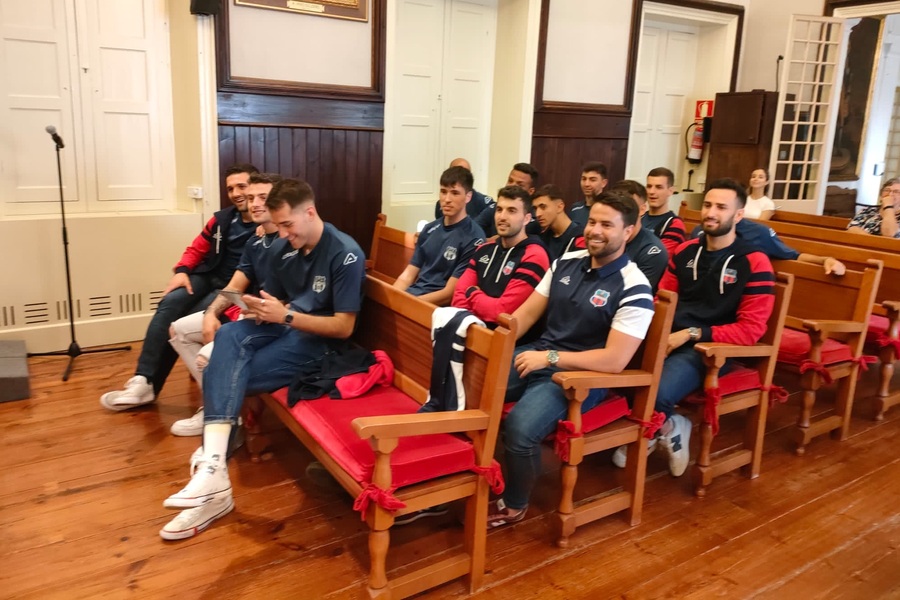 cd_menorca's tweet photo. EL AYUNTAMIENTO DE MAHÓN RECIBE AL REGIONAL
¡¡Campeones de Liga!! 💪🏻⚽️🏆🔝 @AjuntamentMao
¡Lee la noticia completa en nuestra web!
📰➡️💻 https://t.co/aK0eoWUx9z
💙❤️💙
#cdmen #cdmenorca #cdmenorcatv #cdmentv #clubdeportivomenorca #futbol #futbolmenorca #futbolbalear https://t.co/ZkqpN7u3Tz
