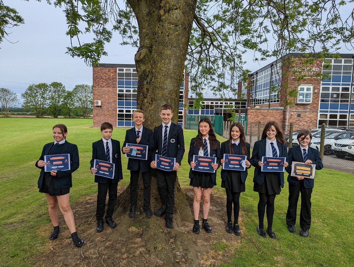 KA_Classof26's tweet photo. Congratulations to our Stars of the Week for year 7!! Well done guys, enjoy your well earned weekend! 🎉🎉 #KnutsfordAndProud https://t.co/uBeSMN3vpc