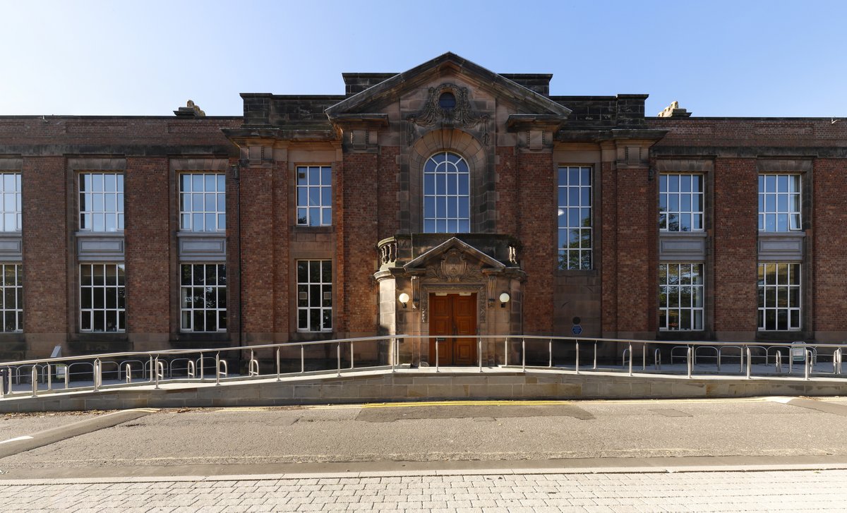 EdinburghChem's tweet photo. 📢After a 2 year wait we're looking forward to  @EdinburghChem Joseph Black Conference at Appleton Tower on 24 May. A fantastic opportunity for our PhD students to share their exciting research &amp; receive peer feedback. Thanks @IscoUk, Huber, @Fluorochem &amp; @BioAscent for support🥳 https://t.co/nsFxh4KQeG