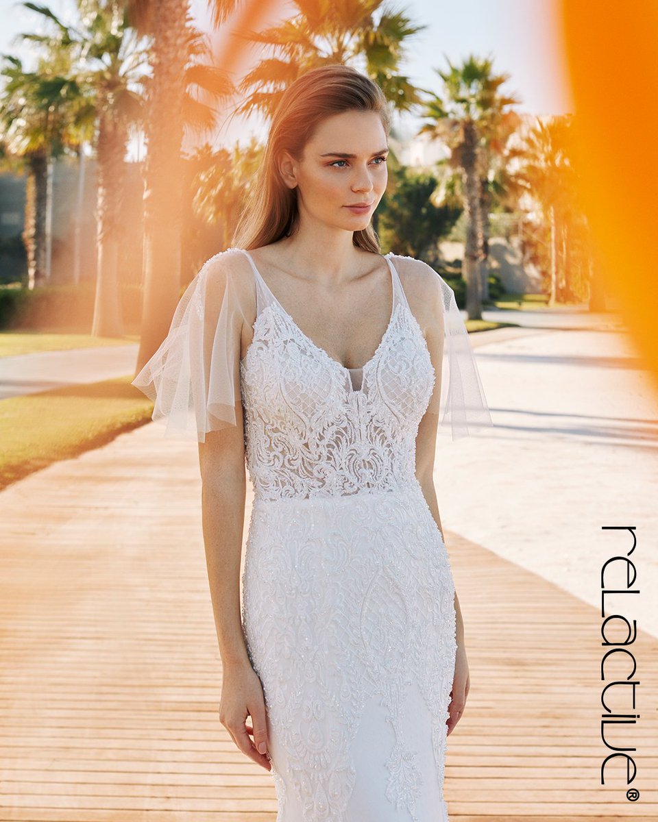 Sadeliğiniz ile göz kamaştırın.

#relactive #gelinlik #gelin #gelinlikmodeller #düğün #wedding #bridal #bride #relactivebrides #star #yıldız