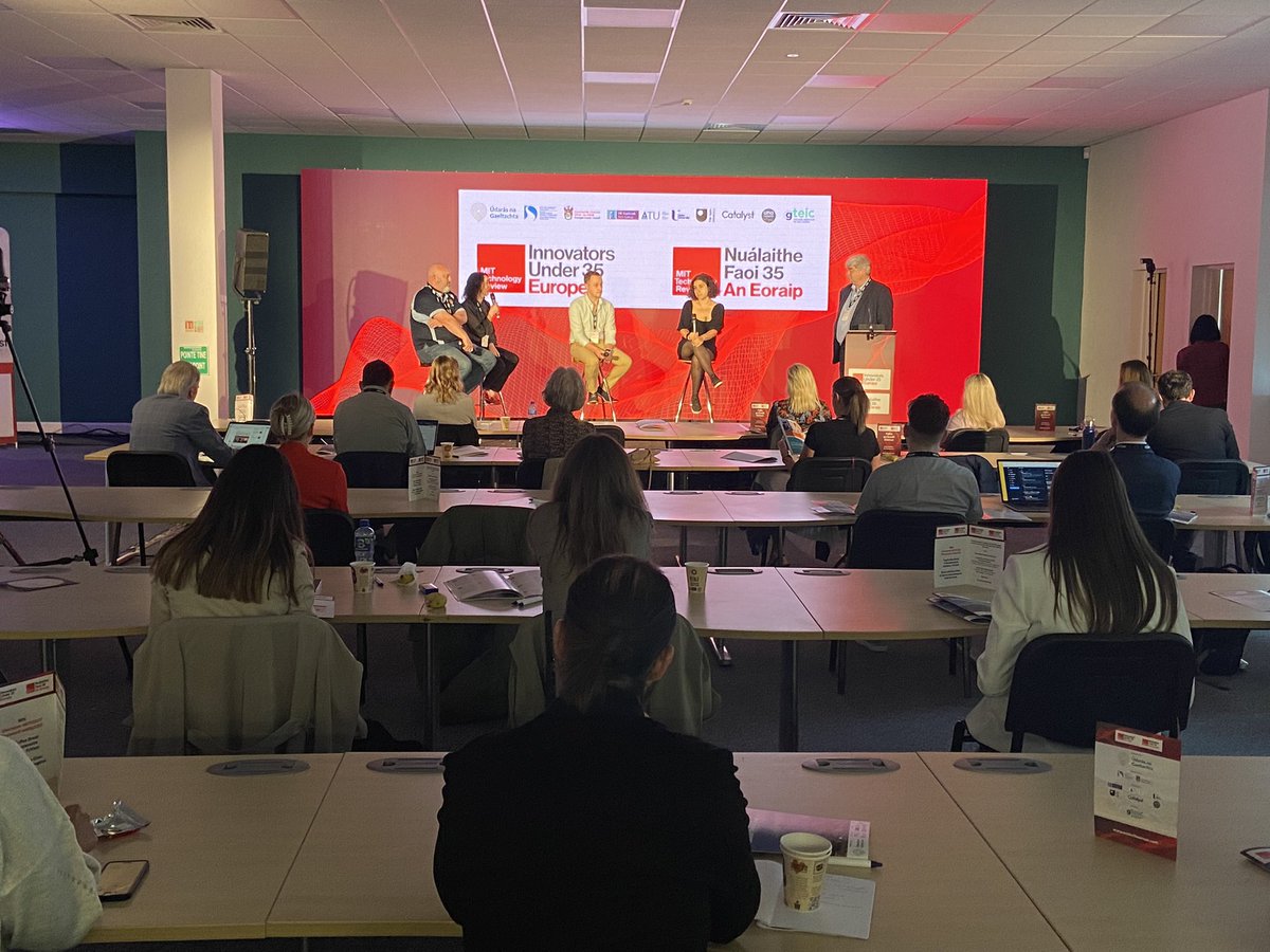 Shout out from <a href="/AlisonLiddy/">Alison Liddy</a> to @IdeasLabNUIG and <a href="/BioInnovate_Ire/">BioInnovate Ireland</a> from the <a href="/EmtechEurope/">EmTech Europe</a> #iu35europe stage! 👋 Lots of engines out there working together to drive innovation. (Hey, if you don’t know how to get plugged in, it’s cool, I’ll show you!)