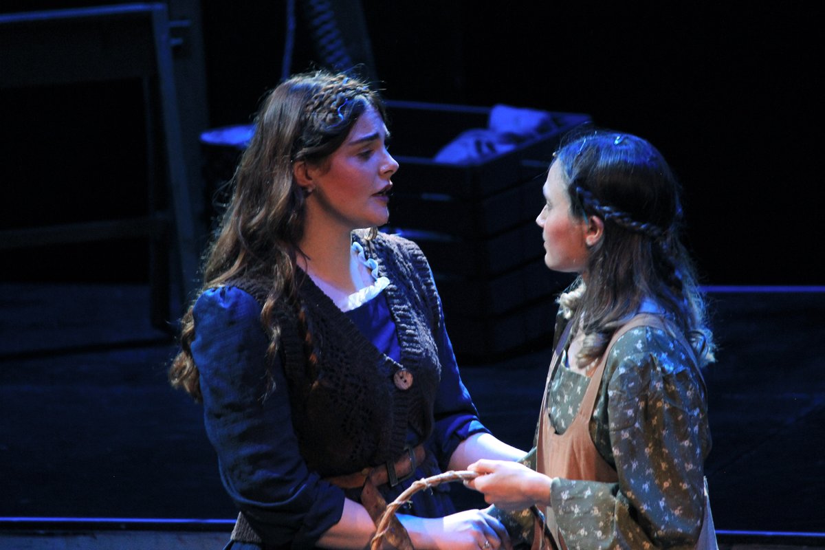 “It was bloody marvellous! The cast were terrific and there was amazing stagecraft. I was really impressed.” Brian Whitehouse. Don't miss The Crooked Spire musical 20-21st May #pomegranatetheatre bit.ly/3FutyPR <a href="/Cfieldtheatres/">ChesterfieldTheatres</a> #Derbyshire Tom Humphies &amp; <a href="/lherbertdesign/">Lu Herbert</a>