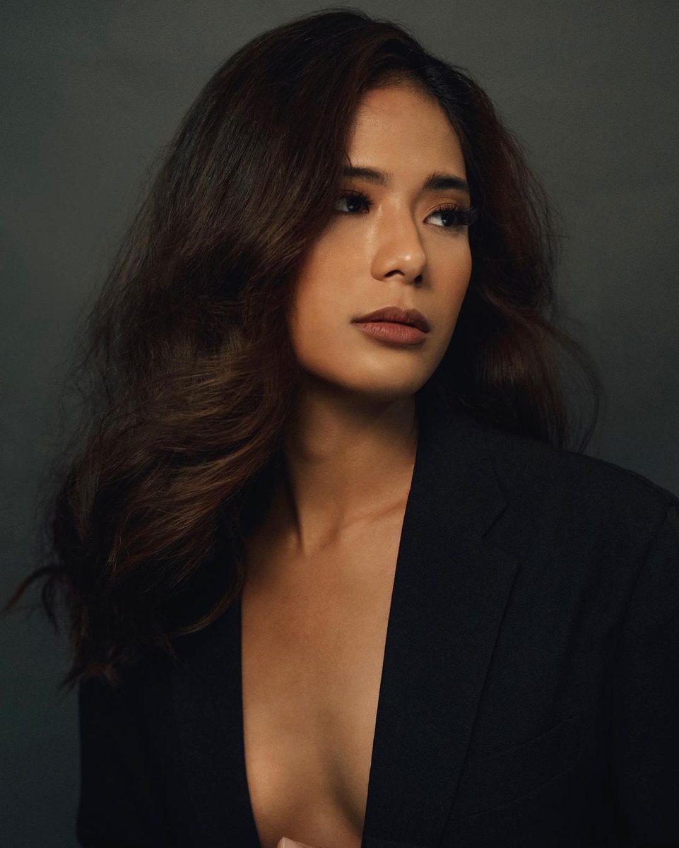 inquirerdotnet's tweet photo. HAPPY BIRTHDAY DEVON! 💝

LOOK:  Former 'PBB' housemate Devon Seron reflects on her journey and thanks her followers for the warm greetings on Instagram as she celebrates her 29th birthday today, May 20.  | 📸: Devon/Instagram, @cebudailynews https://t.co/P8qLGXERyg