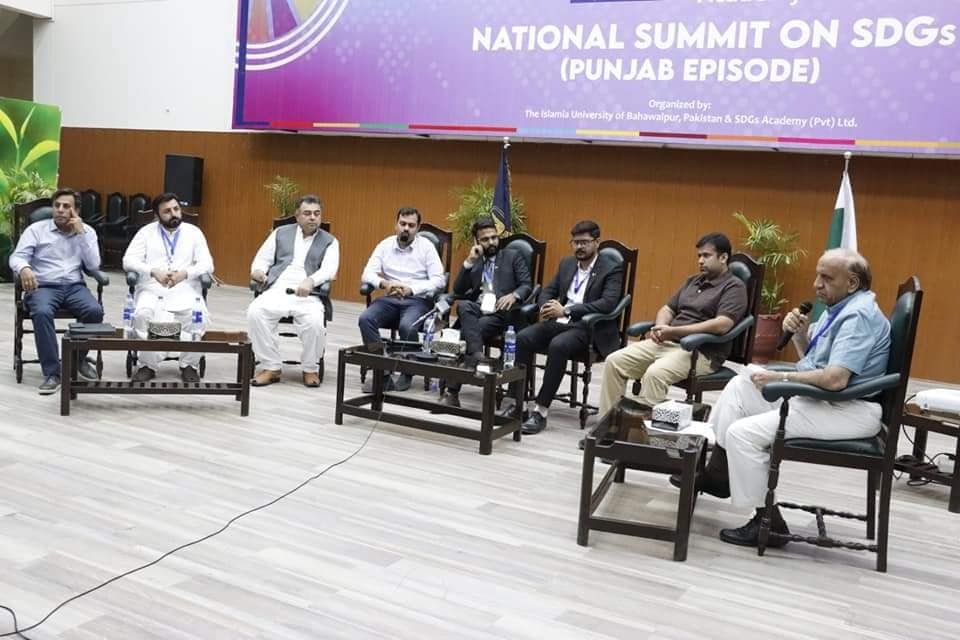 csop_pk's tweet photo. Cyber Security Expert Mr. Muhammad Asad Ul Rehman talk about Cyber Security as a panelist in "National Summit on SDGs" at IUB. https://t.co/w1PiDKFvW2