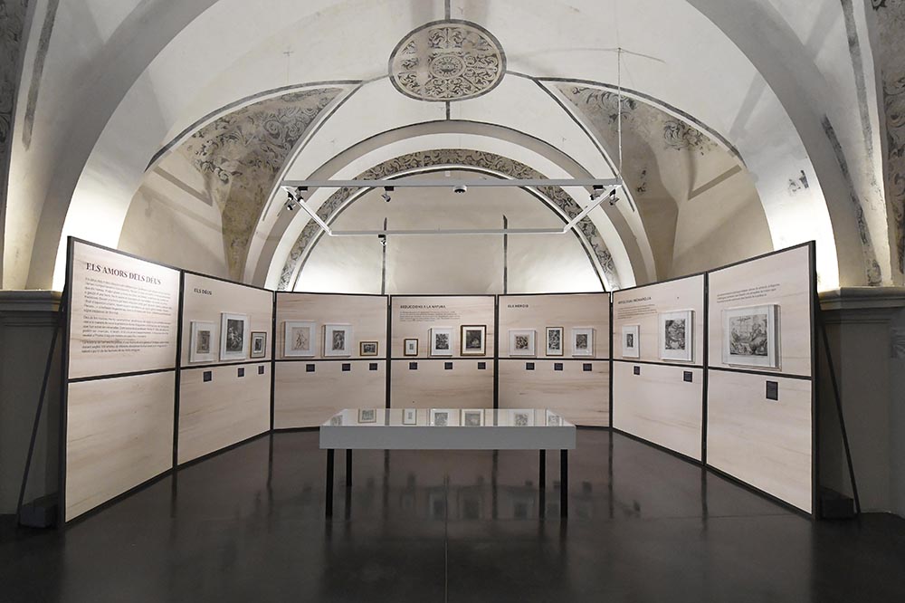museudelleida's tweet photo. Tenim tres exposicions en marxa: "Imago Urbis. La Lleida del segle XVI" (fins al 12 de juny), "Els amors dels déus" i Taula de la Mare de Déu, el Nen i Santa Anna (aquestes fins a l'11 de setembre). Aquest sí que és #ElPoderDelsMuseus 😉

Fotos: @Santi__Iglesias https://t.co/pmLzmihsDn
