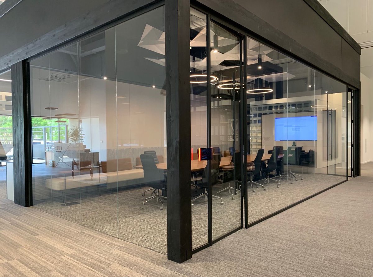 jenniferwarawa's tweet photo. Massive congratulations to our @DIRTT partners @AGILEINTERIORS on the grand opening of their spectacular new space in #Houston this week! We were thrilled to be able to celebrate with you and are incredibly grateful for our partnership! #DIRTT #BuildBetter https://t.co/gpK5Jq44d9