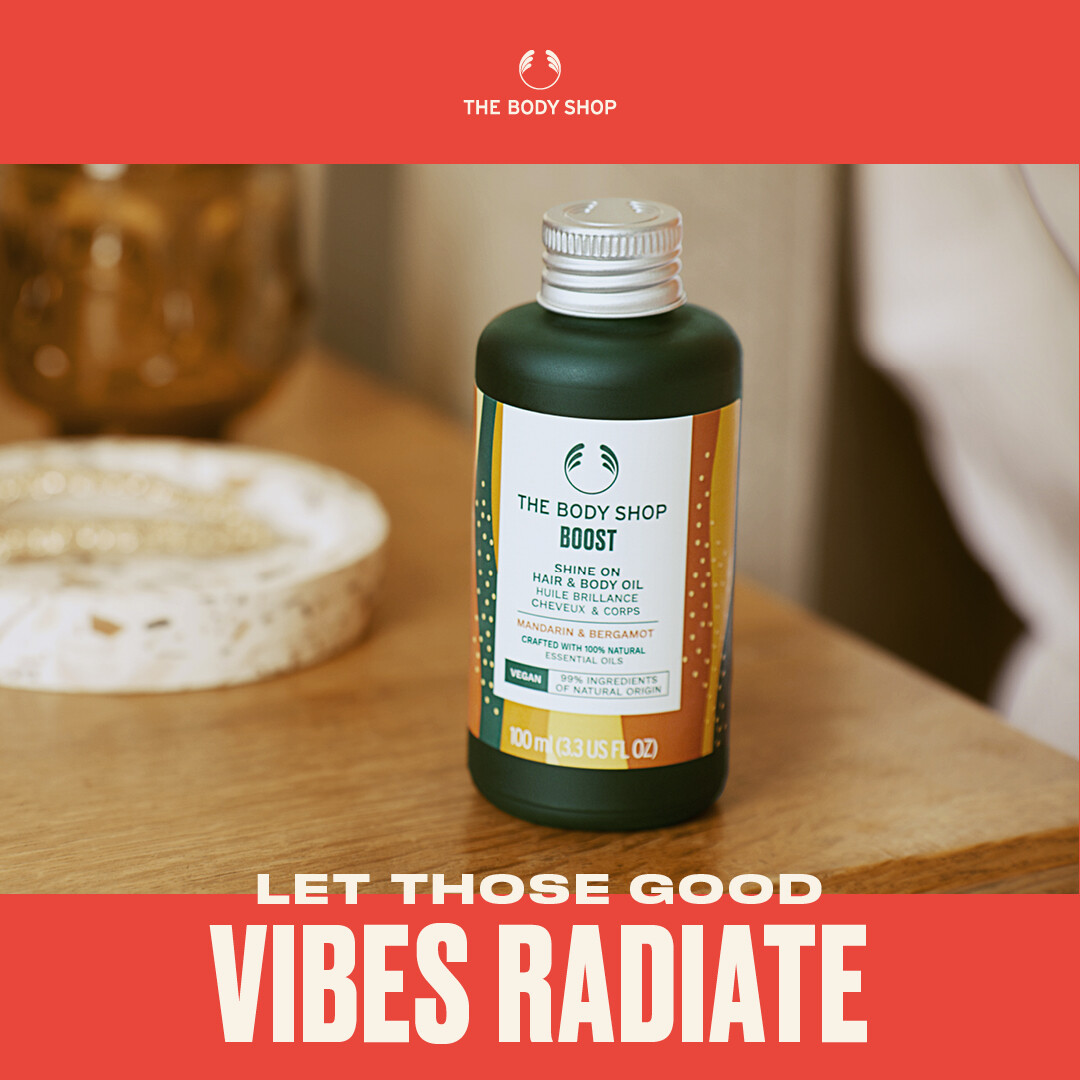 DefineYURBeauty's tweet photo. A Vegan Society Certified lightweight oil inspired by nature, contains at least 99% ingredients of natural origin and is made with 100% natural and biodegradable essential oils, it will leave hair shiny and give your body that glow.✨

#SleepRechargeRise #TheBodyShop https://t.co/JESMGsPbjo