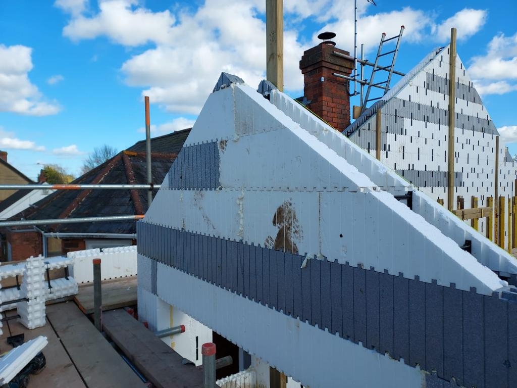 econekt's tweet photo. Gable walls cut, installed and ready for the concrete pour 🏗️
Interested in using ICF in your next self-build project? Get in touch with one of our team today! ⬇️
💻: https://t.co/8xp0wtqMhp
📍: offices in Glasgow and Reading
#ICF #ICFBuilding #Construction https://t.co/xEktHVEJoo