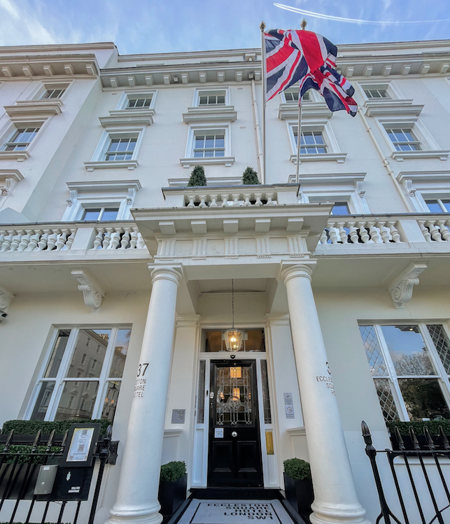 Eccleston Square Hotel, a home away from home. 🖤

#EcclestonSquareHotel #LondonHotel