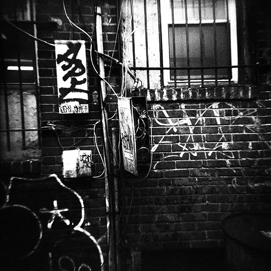 chal_and_bean's tweet photo. @lofi_dreamz Philly Alleys Art Show
box and wire
Holga Photography
https://t.co/1v30LgpPRs
https://t.co/oxqBqjswZO
@Opensea #OpenSeaNFT https://t.co/xeBU4epeJs