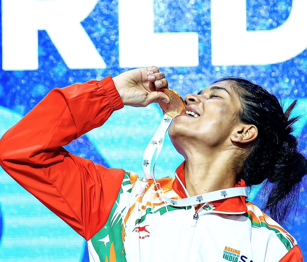 urstrulyMahesh's tweet photo. Yet another moment of pride for India! Congratulations @nikhat_zareen on winning Gold at the #WorldBoxingChampionships! Shine on 👏👏 https://t.co/bQJZDKq8fG