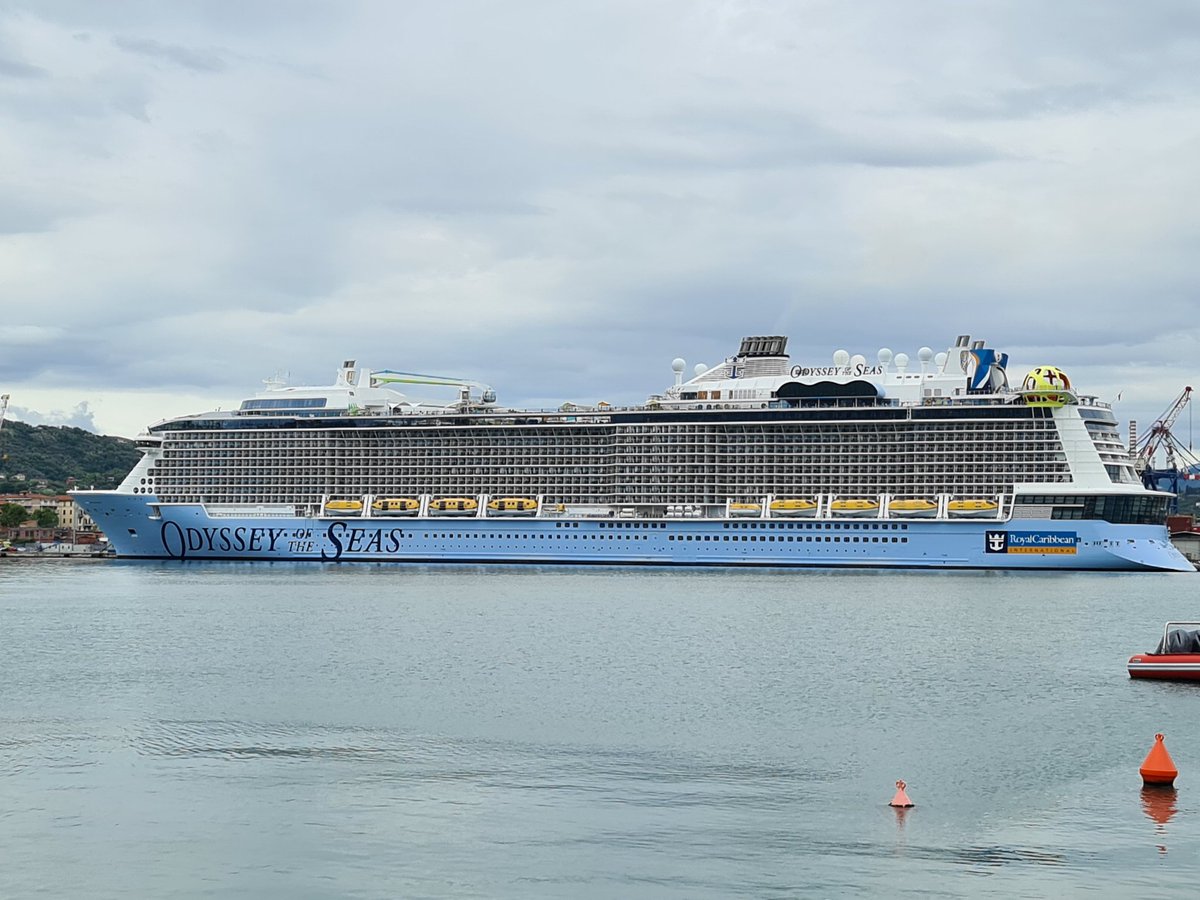 That's a big ass #boat