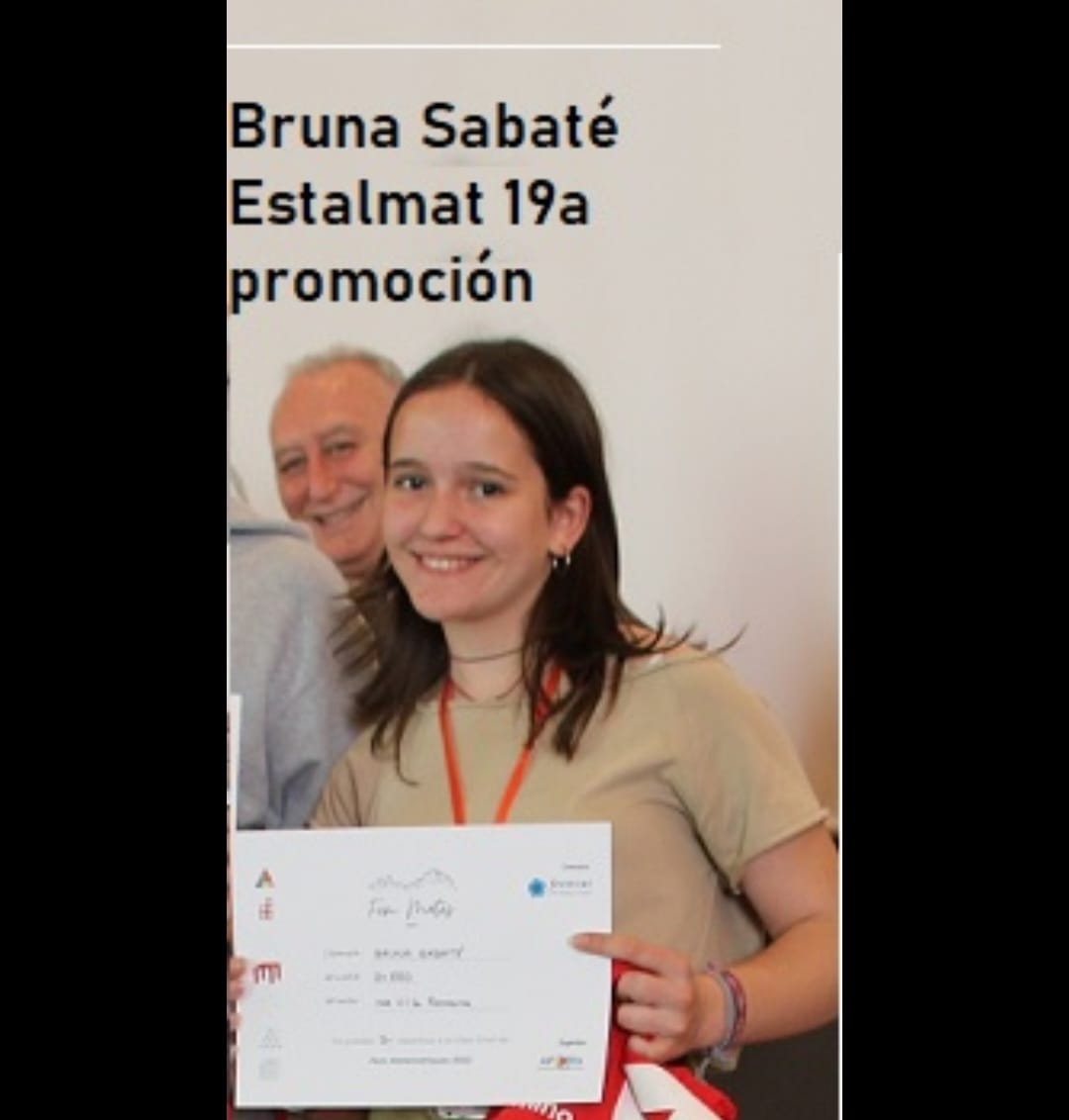 acfaec_cat's tweet photo. El 7 de mayo se realizó la final del concurso matemático Femmates, la enhorabuena a todos los clasificados. Seguimos sumando medallas. Daniel Carpenter (familia ACFAEC) Yile Liu, Vera Morancho y Bruna Sabaté, de la 19a promoción de Estalmat. @estalmat_cat @FME_UPC https://t.co/aMFLKxc65C